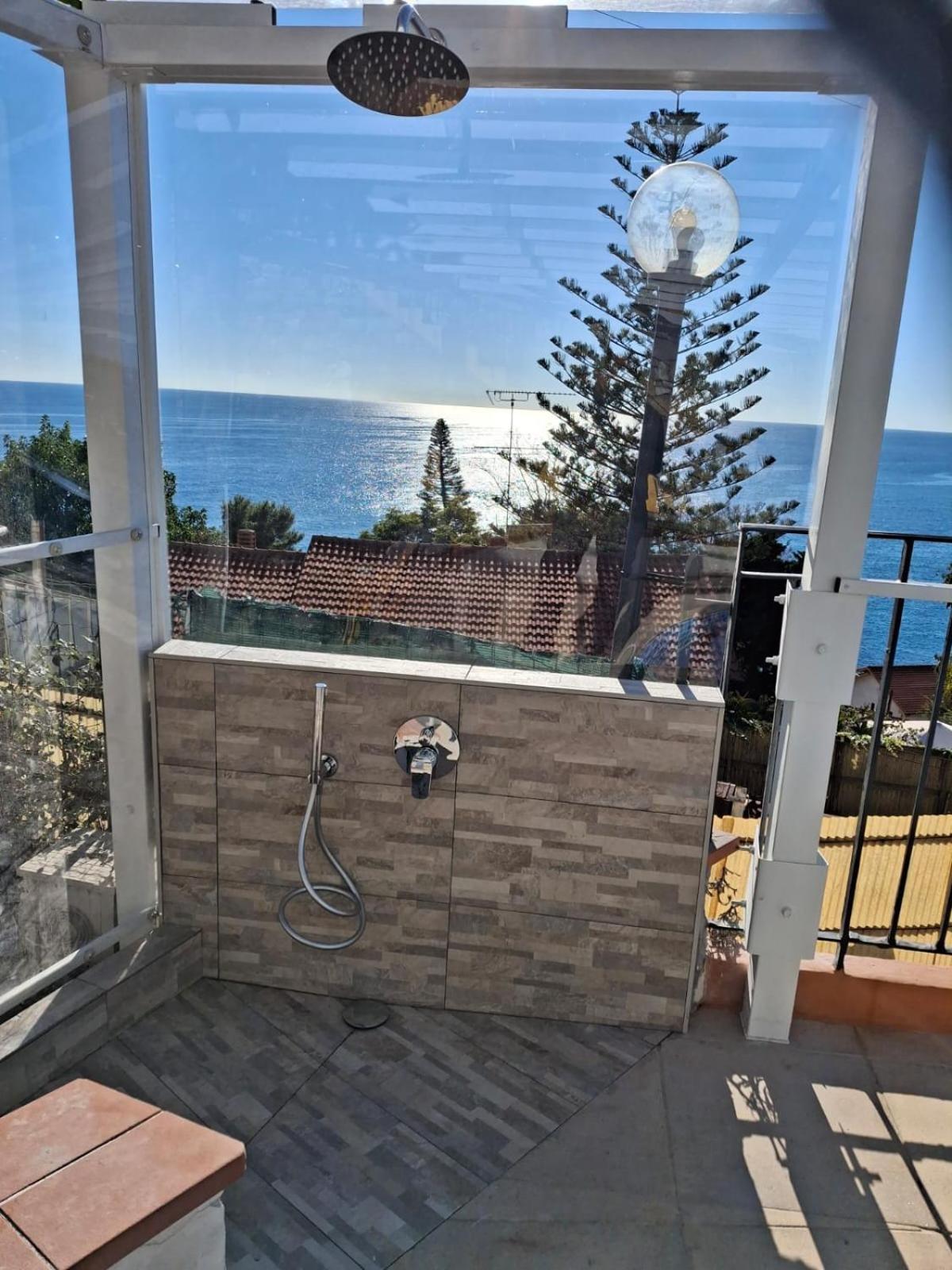 Villa Del Mare Ligure Terme & Spa Piscina A 37 Gradi Santo Stefano al Mare Buitenkant foto