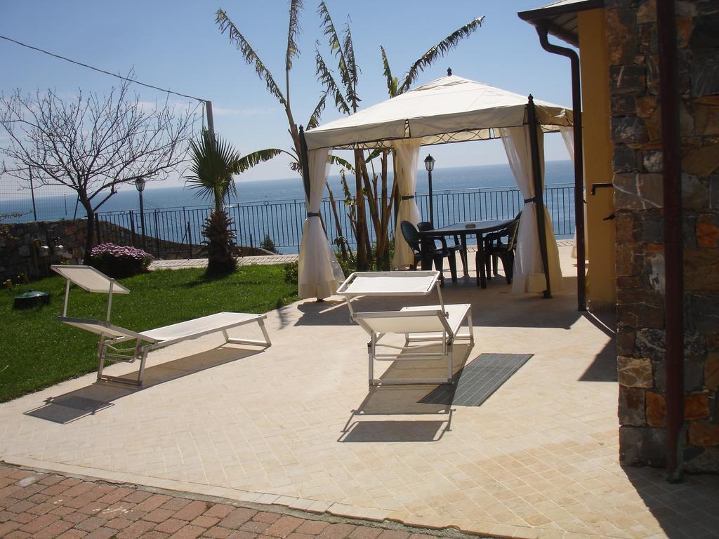 Villa Del Mare Ligure Terme & Spa Piscina A 37 Gradi Santo Stefano al Mare Buitenkant foto